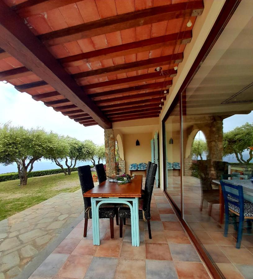Villatramontistella Suite Capoliveri  Exteriör bild
